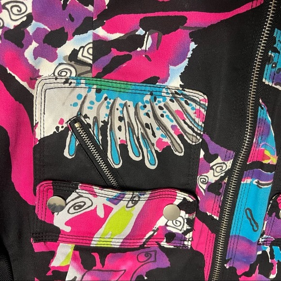 Peter Nygard Women's Black/Multi Abstract Full Zip Jacket - Picture 4 of 8